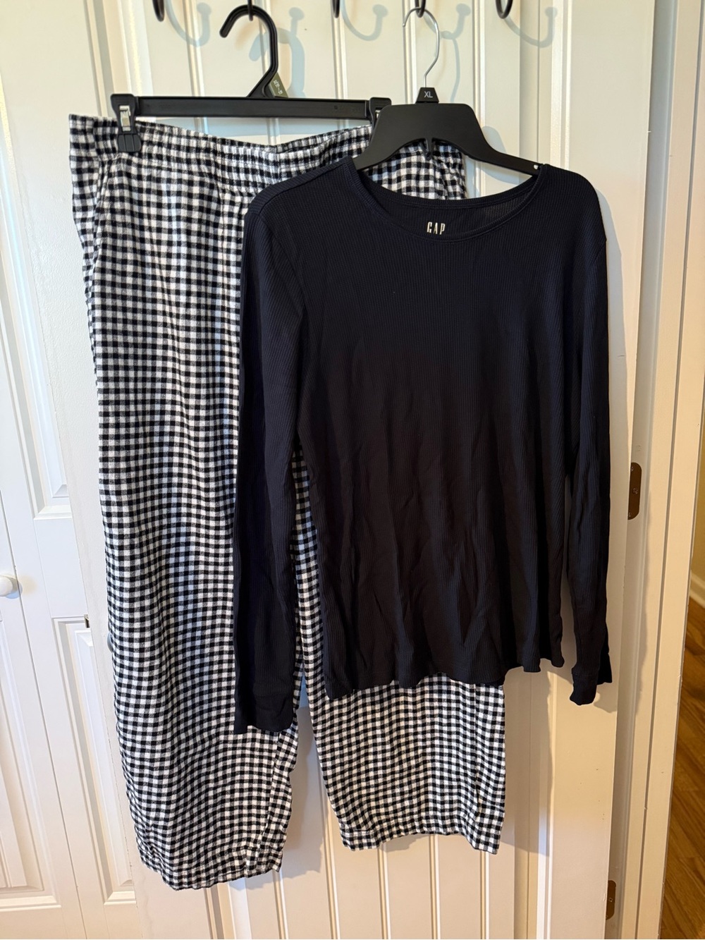 GAP Women’s Black Long-Sleeve Top with Black & White Check Pajama Pants